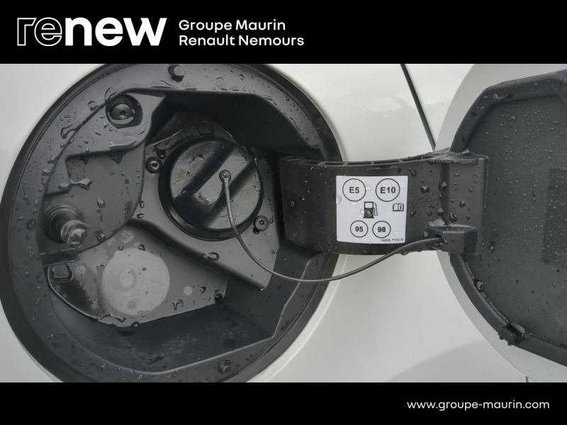 Photo 11 de l’annonce de RENAULT Clio d’occasion à vendre à SAINT PIERRE LES NEMOURS