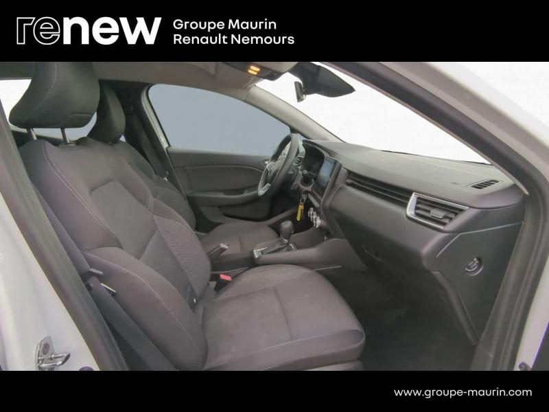 Photo 16 de l’annonce de RENAULT Clio d’occasion à vendre à SAINT PIERRE LES NEMOURS