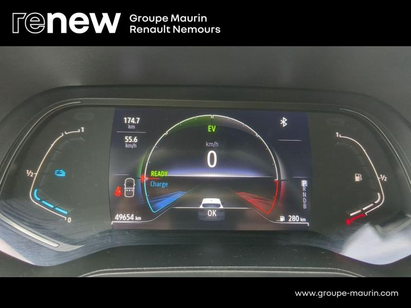 Photo 18 de l’annonce de RENAULT Clio d’occasion à vendre à SAINT PIERRE LES NEMOURS