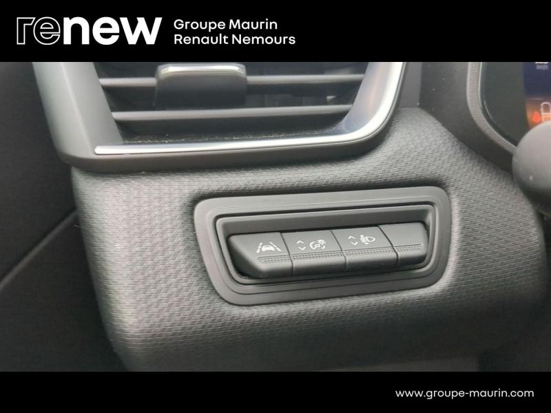 Photo 20 de l’annonce de RENAULT Clio d’occasion à vendre à SAINT PIERRE LES NEMOURS