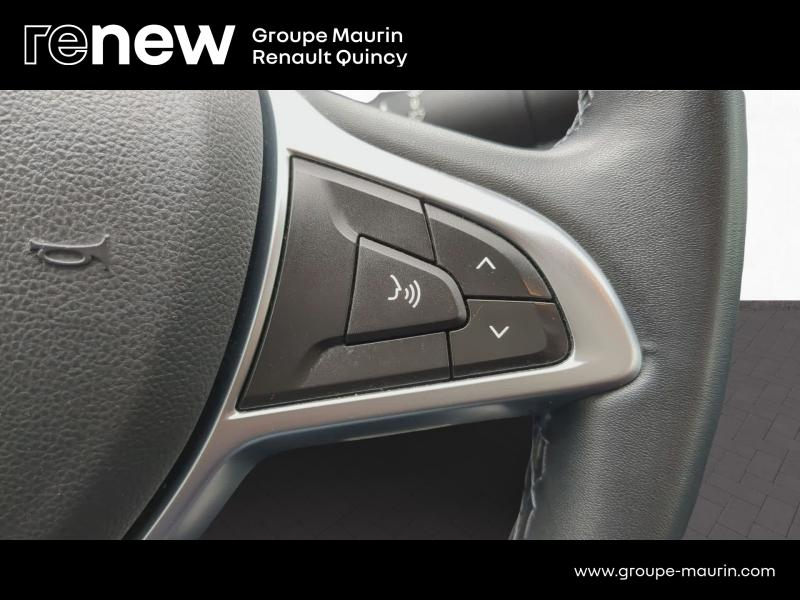 Photo 11 de l’annonce de DACIA Duster d’occasion à vendre à QUINCY-SOUS-SÉNART