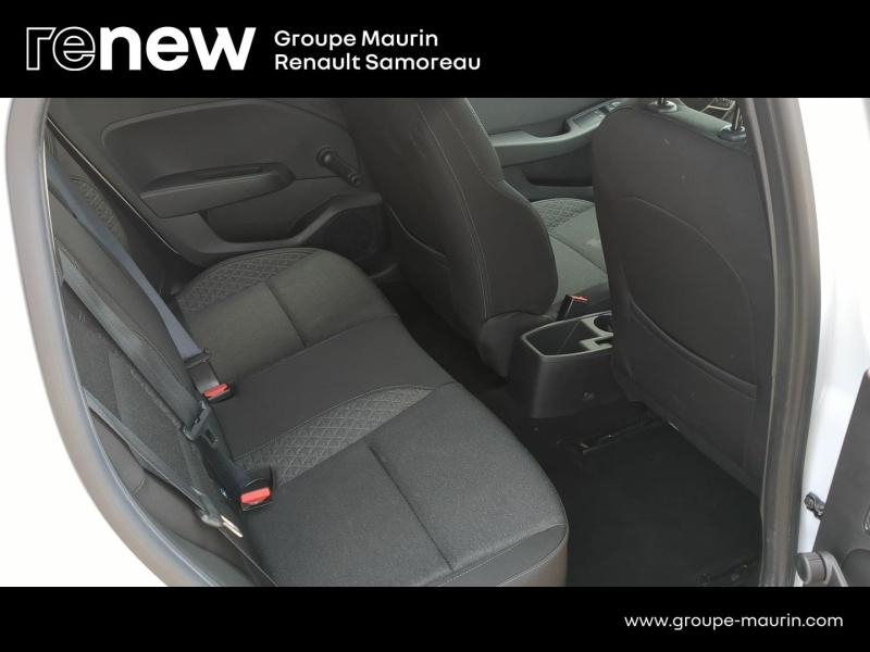Photo 13 de l’annonce de RENAULT Clio d’occasion à vendre à SAMOREAU