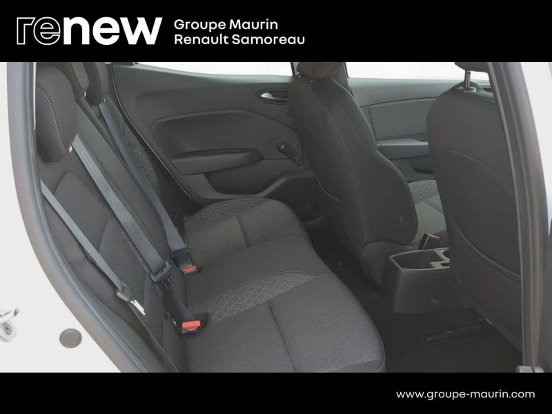 Photo 14 de l’annonce de RENAULT Clio d’occasion à vendre à SAMOREAU