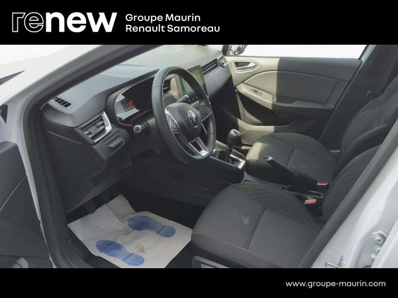 Photo 17 de l’annonce de RENAULT Clio d’occasion à vendre à SAMOREAU