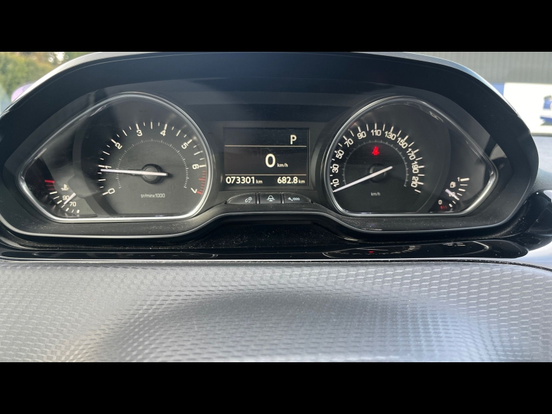 Photo 11 de l’annonce de PEUGEOT 2008 d’occasion à vendre à CAVAILLON