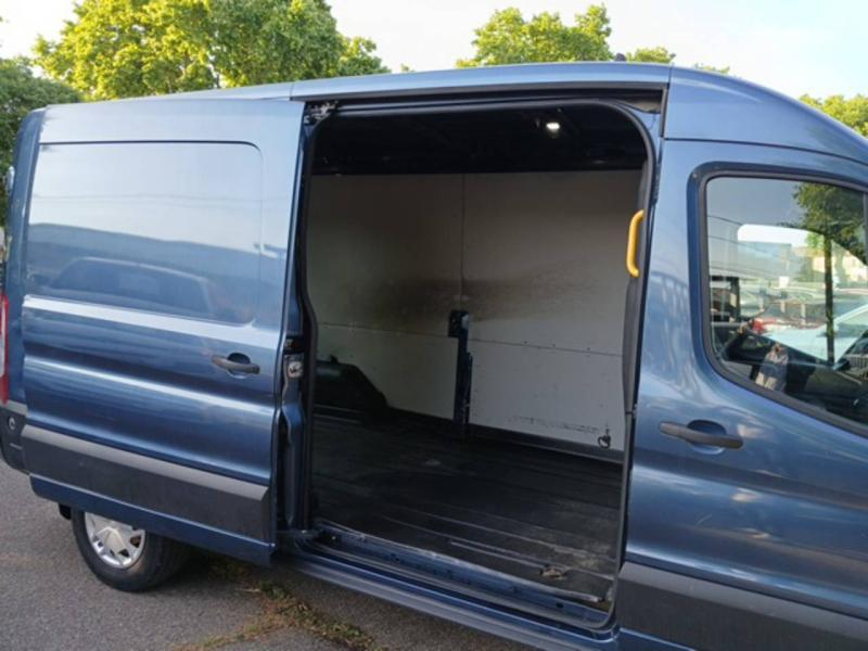 Photo 9 de l’annonce de FORD Transit 2T Fg VUL d’occasion à vendre à NÎMES
