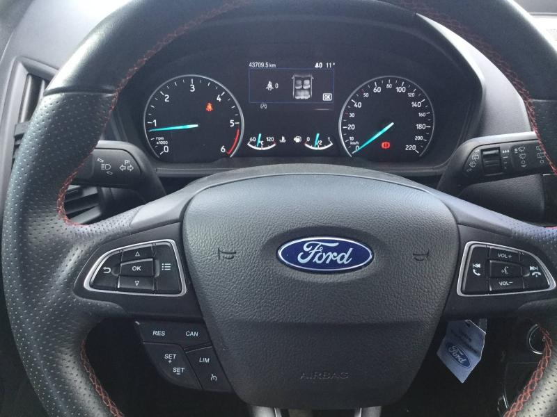 Photo 11 de l’annonce de FORD EcoSport d’occasion à vendre à AVIGNON