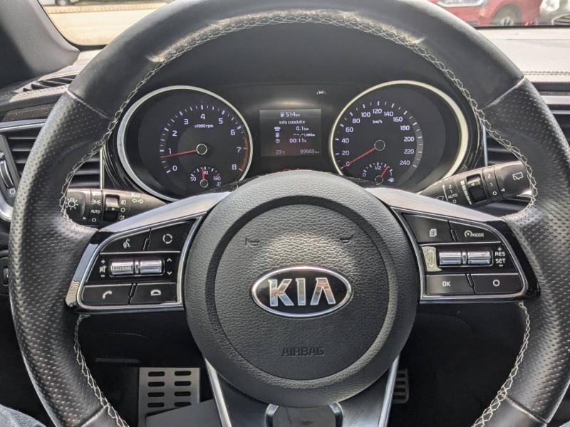 Photo 10 de l’annonce de KIA Ceed SW d’occasion à vendre à AIX-EN-PROVENCE
