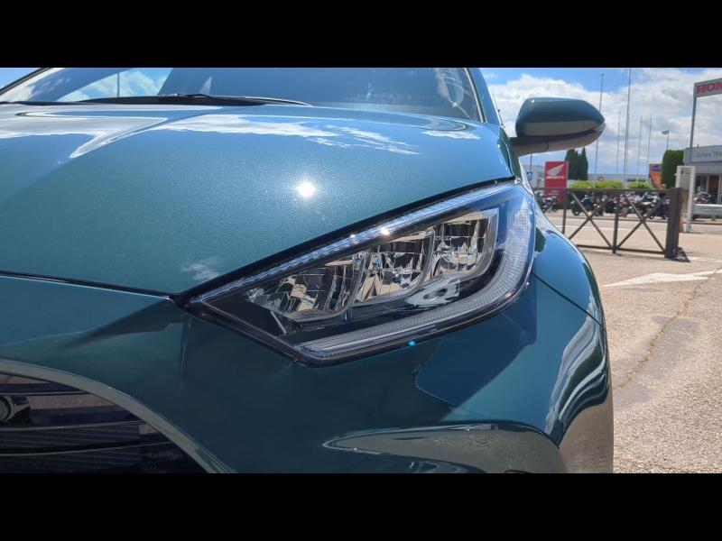 Photo 9 de l’annonce de TOYOTA Yaris d’occasion à vendre à ARLES