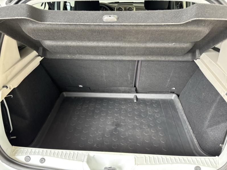 Photo 11 de l’annonce de DACIA Sandero d’occasion à vendre à CHENNEVIÈRES-SUR-MARNE