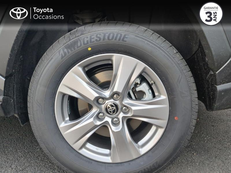 Photo 16 de l’annonce de TOYOTA RAV4 d’occasion à vendre à AUBIÈRE