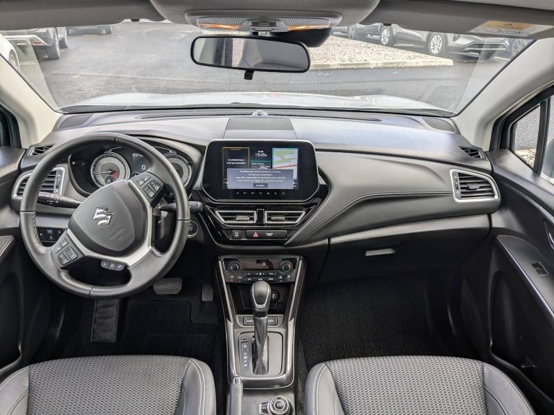 Photo 11 de l’annonce de SUZUKI SX4 S-Cross d’occasion à vendre à GAP