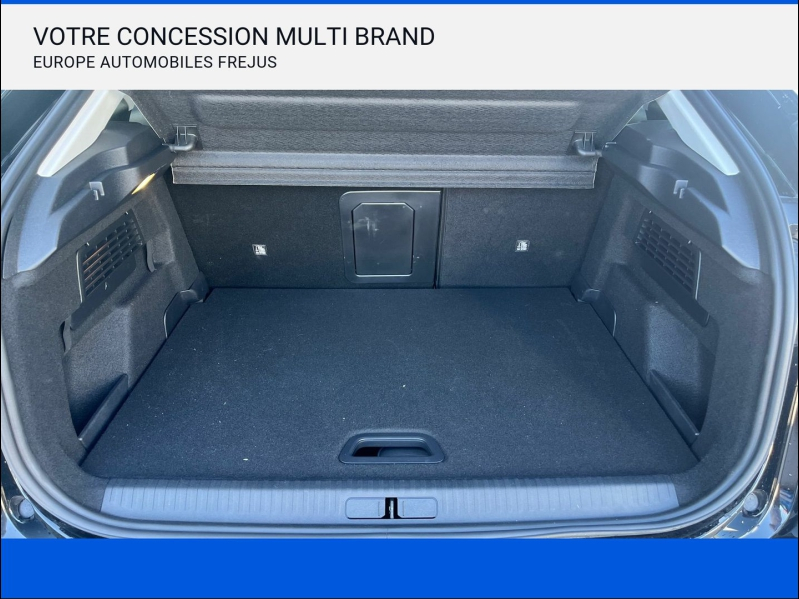 Photo 12 de l’annonce de CITROEN C4 d’occasion à vendre à Fréjus