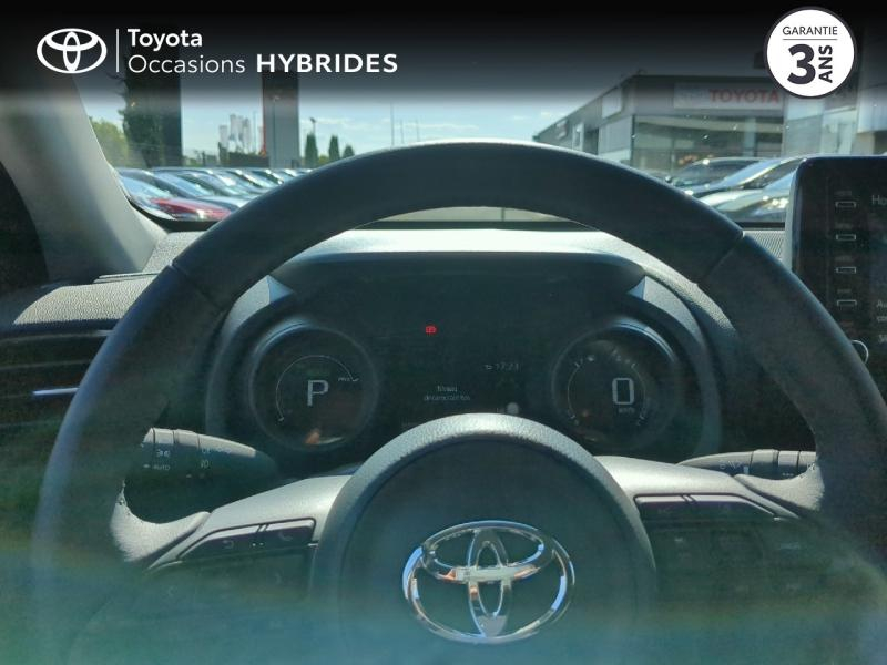 Photo 13 de l’annonce de TOYOTA Yaris d’occasion à vendre à MONTFAVET