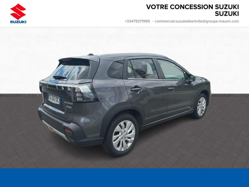Photo 3 de l’annonce de SUZUKI SX4 S-Cross d’occasion à vendre à ALBERTVILLE