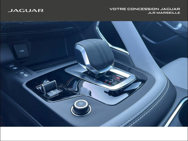 Photo 17 de l’annonce de JAGUAR E-Pace d’occasion à vendre à MARSEILLE