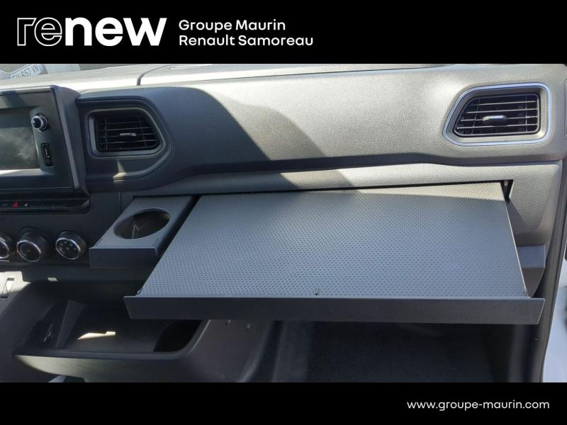 Photo 13 de l’annonce de RENAULT Master Fg VUL d’occasion à vendre à SAMOREAU