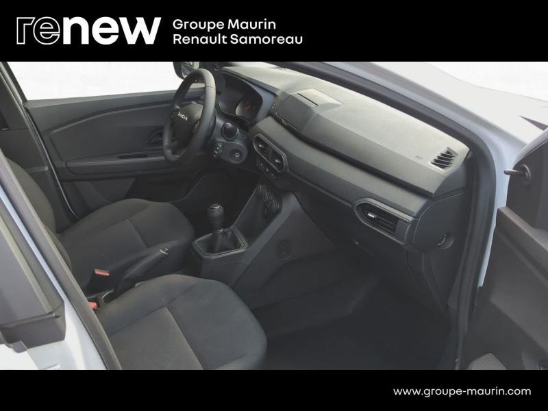 Photo 15 de l’annonce de DACIA Jogger d’occasion à vendre à SAMOREAU