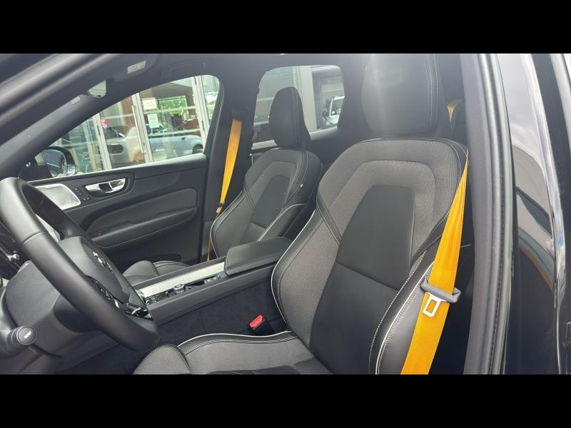 Photo 5 de l’annonce de VOLVO XC60 d’occasion à vendre à AIX-EN-PROVENCE