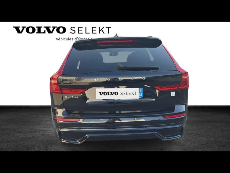 Photo 8 de l’annonce de VOLVO XC60 d’occasion à vendre à AIX-EN-PROVENCE