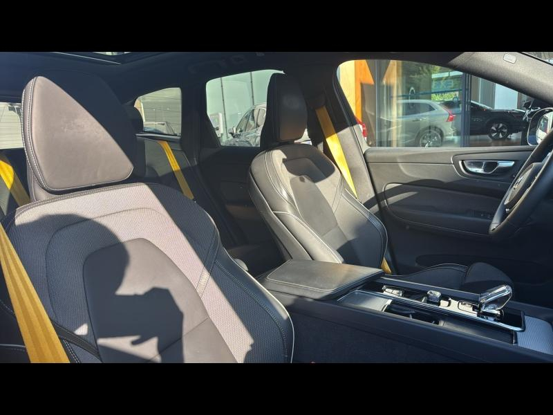 Photo 14 de l’annonce de VOLVO XC60 d’occasion à vendre à AIX-EN-PROVENCE