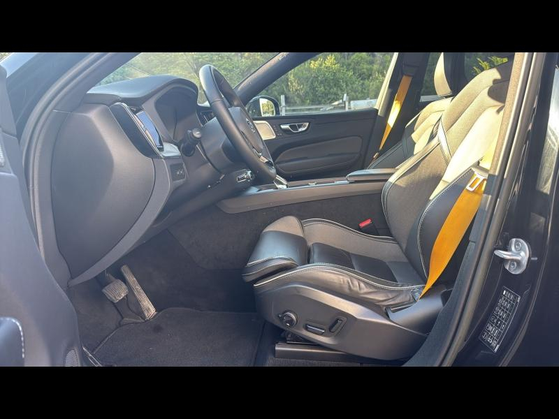 Photo 19 de l’annonce de VOLVO XC60 d’occasion à vendre à AIX-EN-PROVENCE