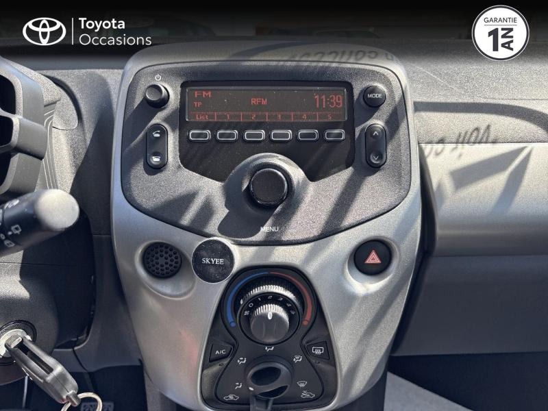 Photo 15 de l’annonce de TOYOTA Aygo d’occasion à vendre à CAVAILLON
