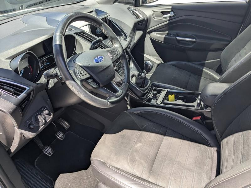 Photo 14 de l’annonce de FORD Kuga d’occasion à vendre à MARTIGUES