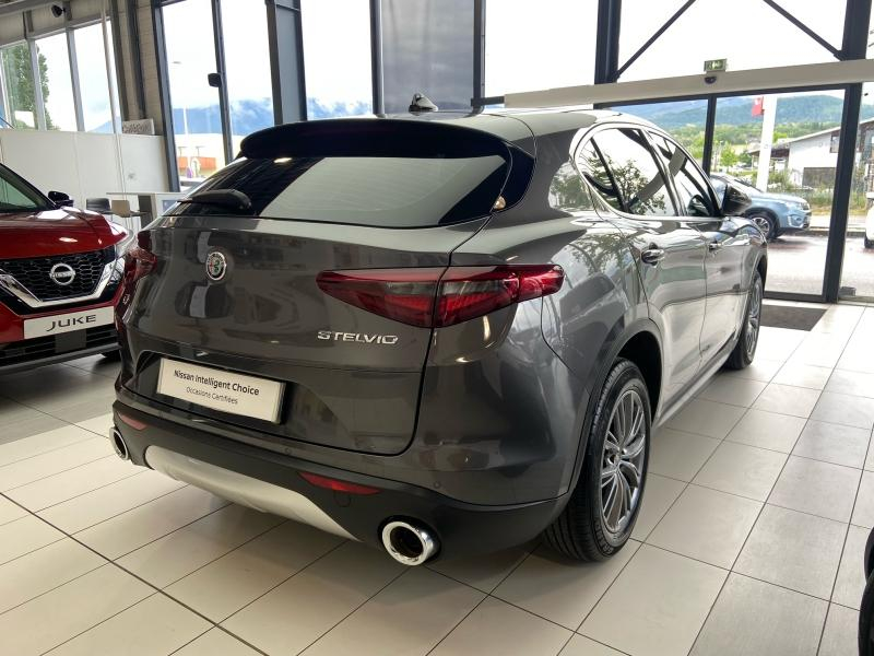 Photo 6 de l’annonce de ALFA ROMEO Stelvio d’occasion à vendre à THONON