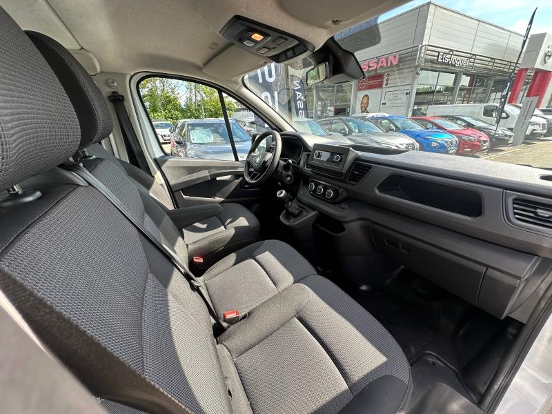 Photo 11 de l’annonce de RENAULT Trafic Combi d’occasion à vendre à CHAMBERY
