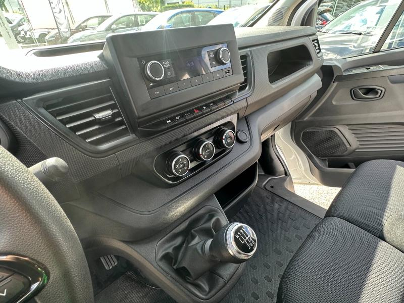 Photo 16 de l’annonce de RENAULT Trafic Combi d’occasion à vendre à CHAMBERY