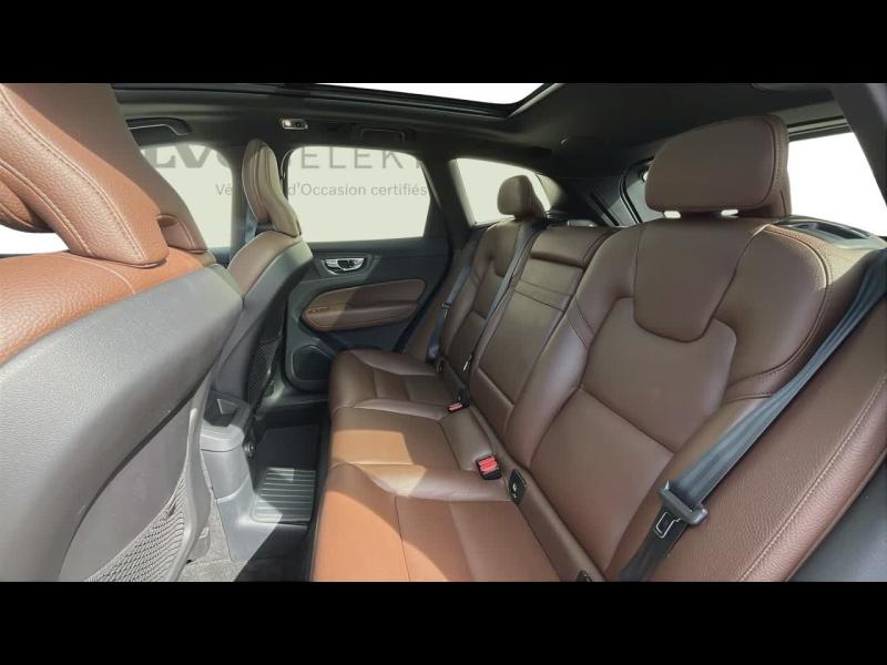Photo 6 de l’annonce de VOLVO XC60 d’occasion à vendre à TOULON