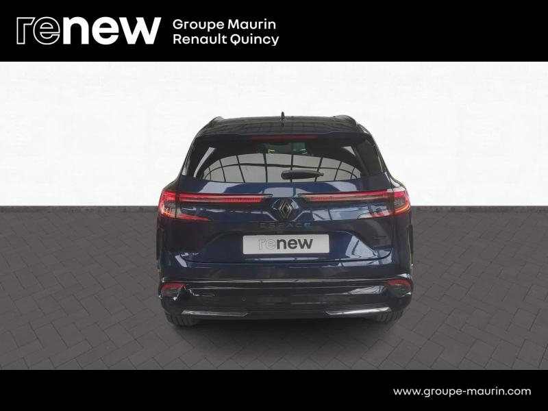 Photo 5 de l’annonce de RENAULT Espace d’occasion à vendre à QUINCY-SOUS-SÉNART