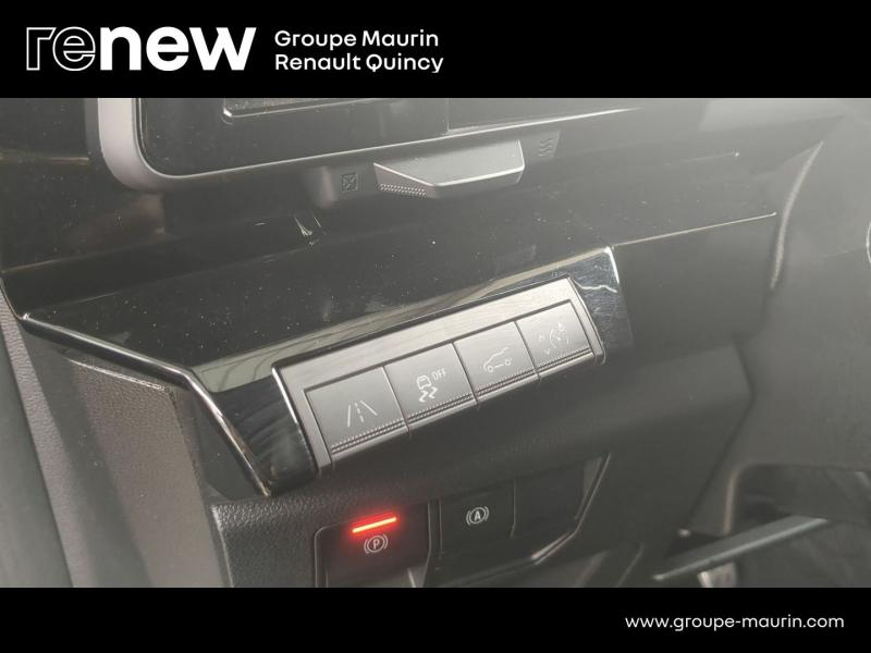 Photo 18 de l’annonce de RENAULT Espace d’occasion à vendre à QUINCY-SOUS-SÉNART