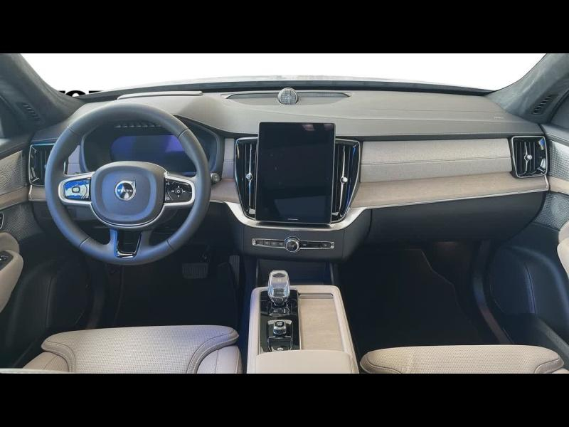 Photo 8 de l’annonce de VOLVO XC90 d’occasion à vendre à TOULON