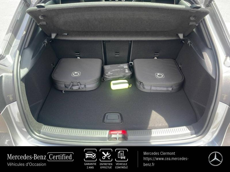 Photo 10 de l’annonce de MERCEDES-BENZ Classe A d’occasion à vendre à AUBIÈRE