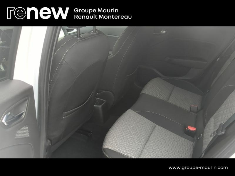 Photo 17 de l’annonce de RENAULT Clio d’occasion à vendre à VARENNES SUR SEINE