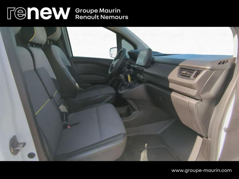 Photo 17 de l’annonce de RENAULT Kangoo Van d’occasion à vendre à SAINT PIERRE LES NEMOURS