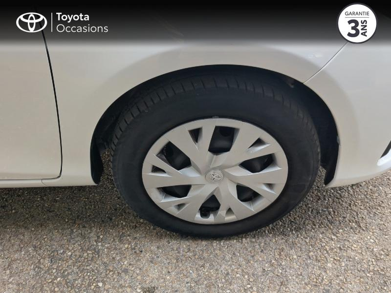 Photo 16 de l’annonce de TOYOTA Yaris d’occasion à vendre à NÎMES