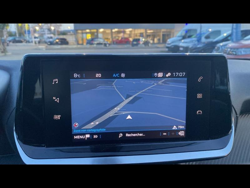 Photo 18 de l’annonce de PEUGEOT 2008 d’occasion à vendre à BOLLÈNE
