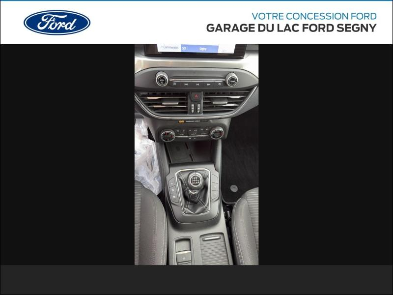 Photo 18 de l’annonce de FORD Focus d’occasion à vendre à PAYS DE GEX