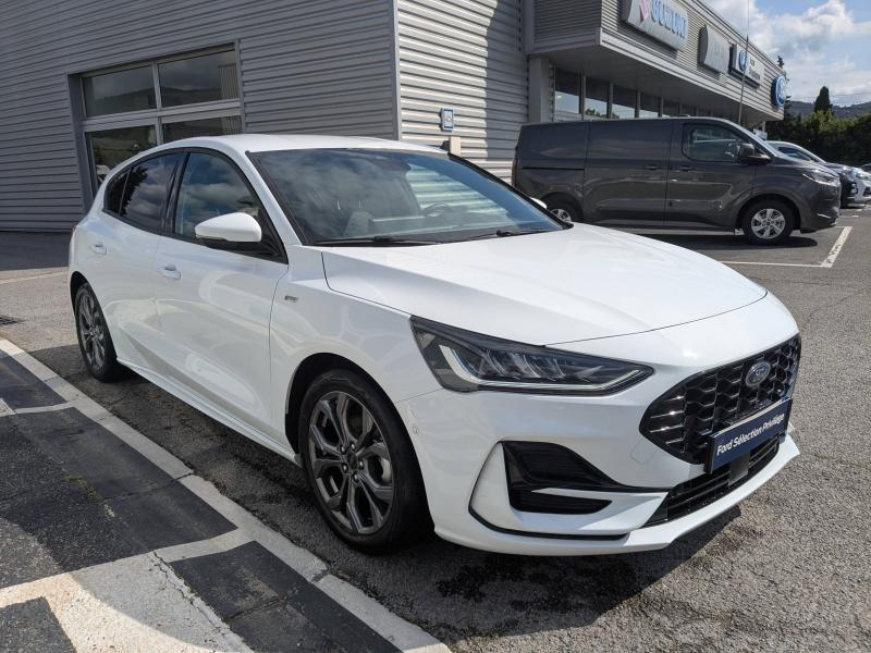 Photo 4 de l’annonce de FORD Focus d’occasion à vendre à DRAGUIGNAN
