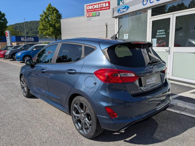 Photo 9 de l’annonce de FORD Fiesta d’occasion à vendre à DRAGUIGNAN