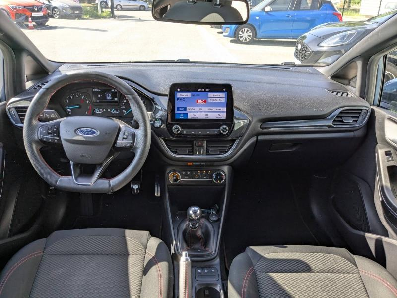 Photo 14 de l’annonce de FORD Fiesta d’occasion à vendre à DRAGUIGNAN