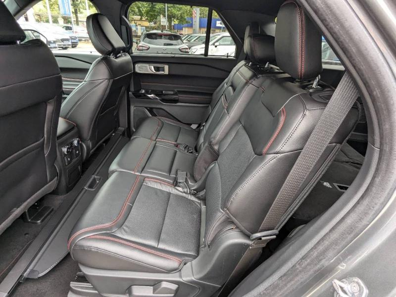 Photo 12 de l’annonce de FORD Explorer d’occasion à vendre à DRAGUIGNAN