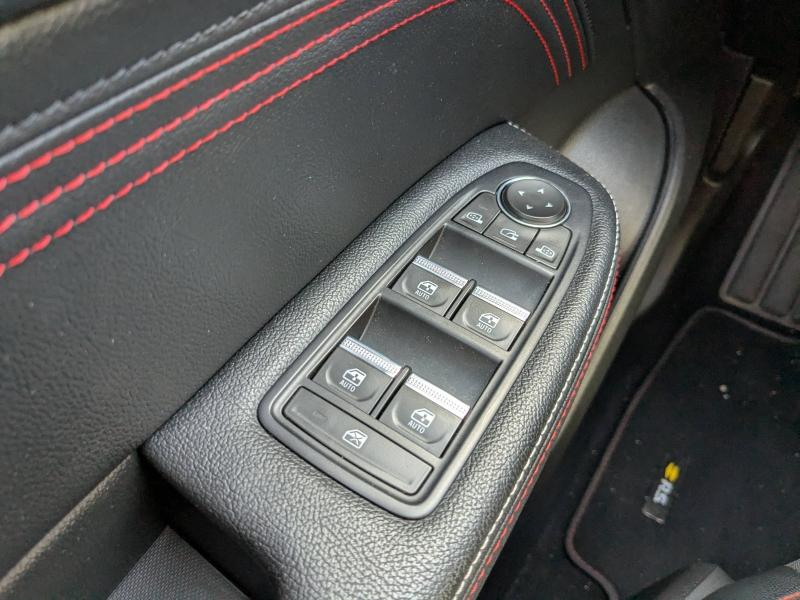 Photo 18 de l’annonce de RENAULT Arkana d’occasion à vendre à DRAGUIGNAN
