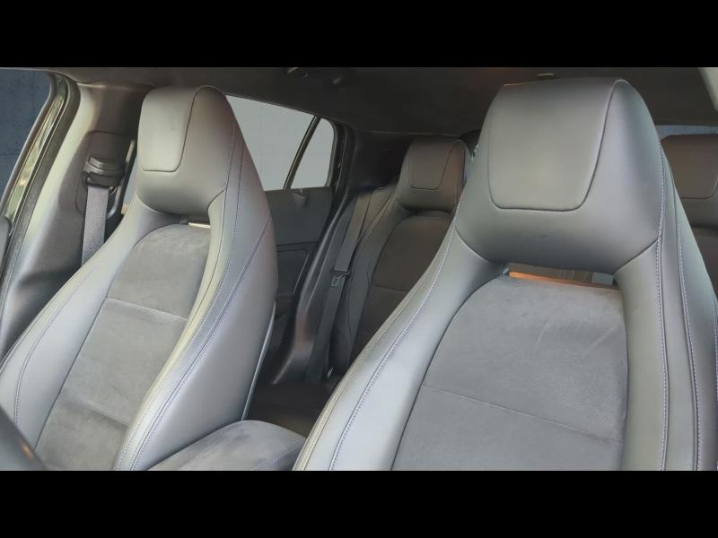 Photo 8 de l’annonce de INFINITI Q30 d’occasion à vendre à PERPIGNAN