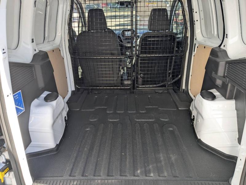 Photo 6 de l’annonce de FORD Transit Courier VUL d’occasion à vendre à AIX-EN-PROVENCE