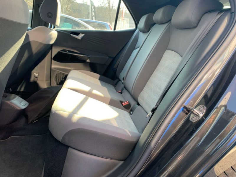 Photo 8 de l’annonce de VOLKSWAGEN ID.3 d’occasion à vendre à AIX-EN-PROVENCE
