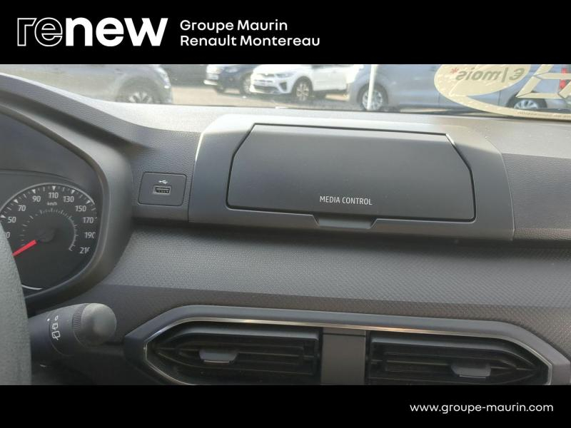 Photo 12 de l’annonce de DACIA Sandero d’occasion à vendre à VARENNES SUR SEINE